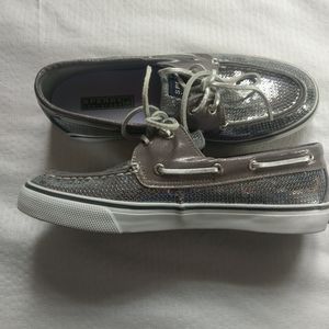 Sperry Top-sider silver boat shoes size 7.5